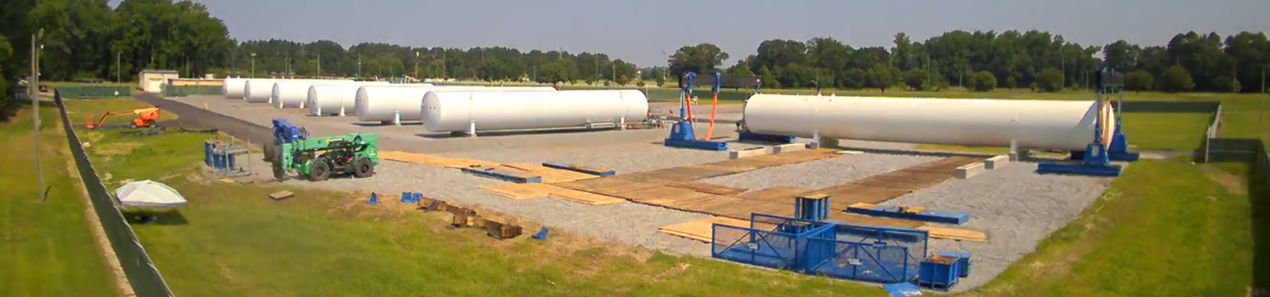 LNG tanks construction