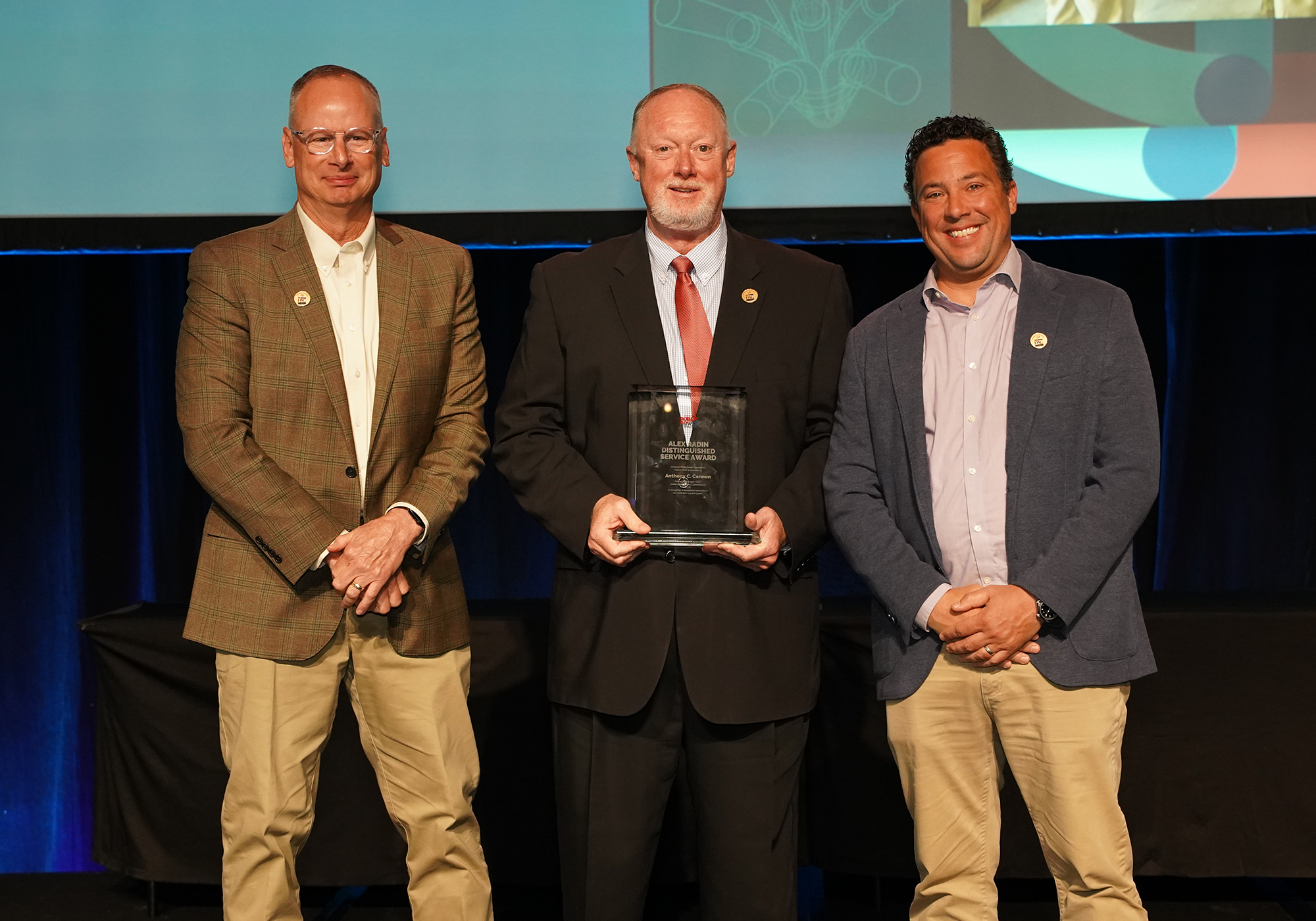Tony Cannon receives APPA award